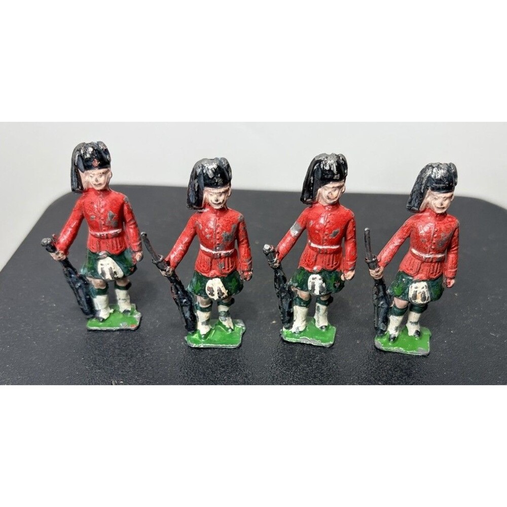 4 Cherilea Royal Scots Guards Lead Figures Lot England Painted